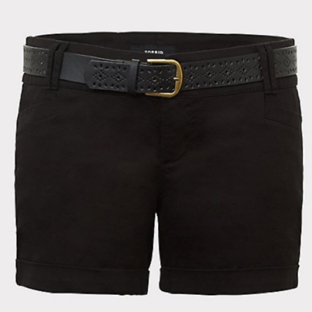 Torrid BELTED MIDI SHORT - SATEEN BLACK